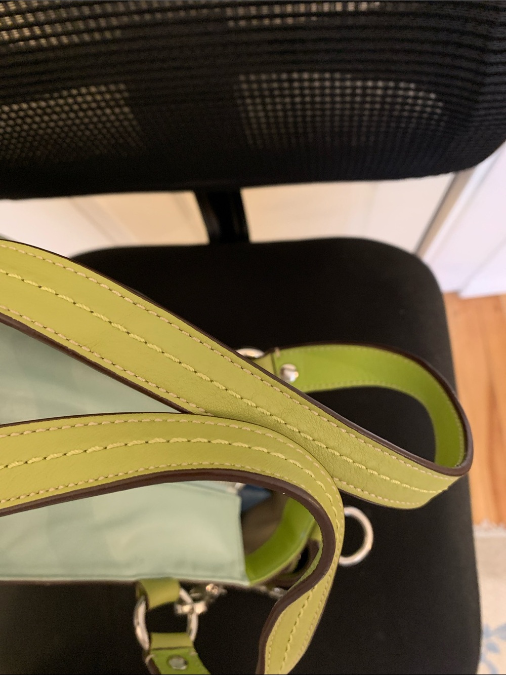 Sale ๐2010 Coach Laura Leather Carryall, in "Seafoam and Lime" - Picture 3 of 16